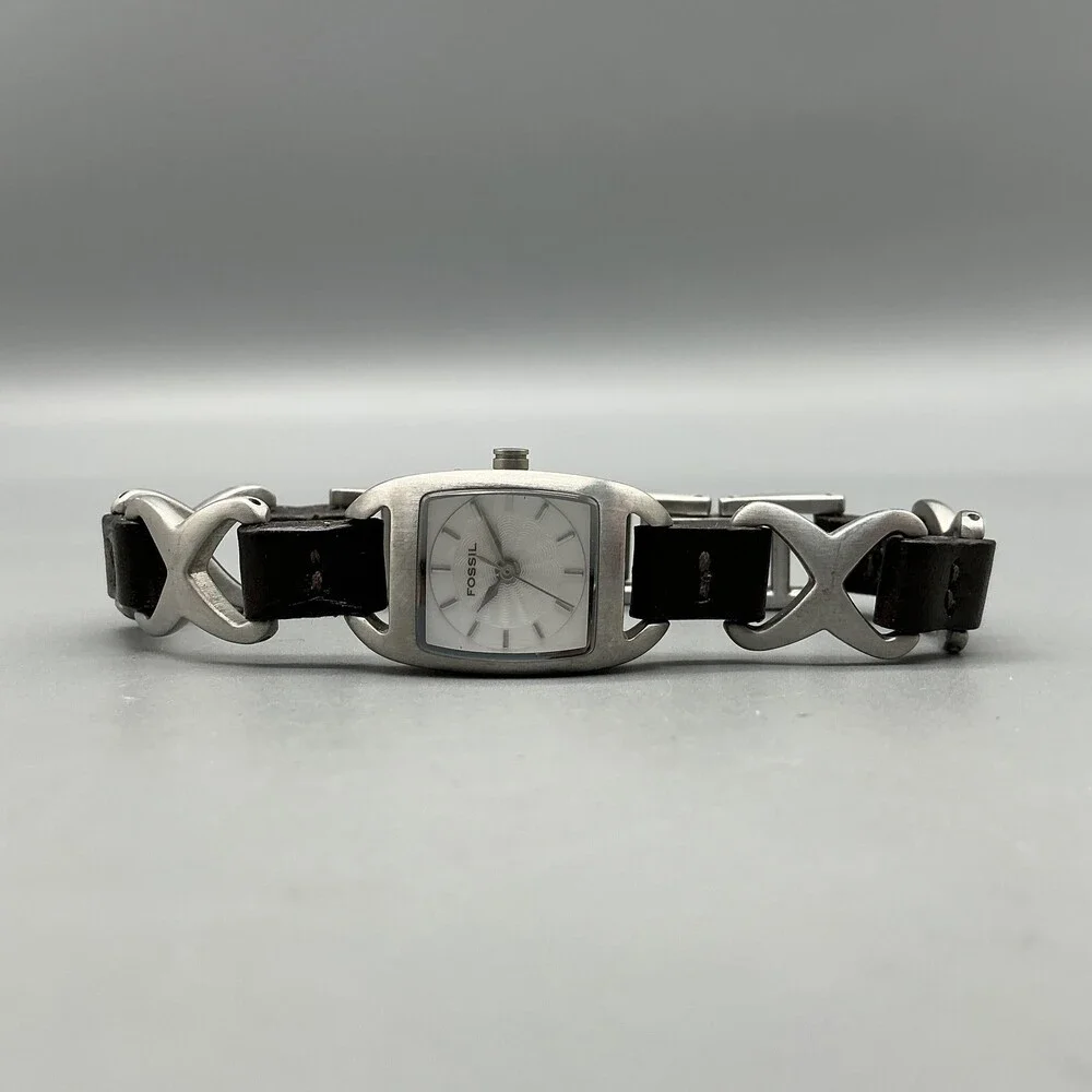 Fossil F2 ES-1645 Womens Watch 17mm Steel Brown Leather Band New Battery 7.25
